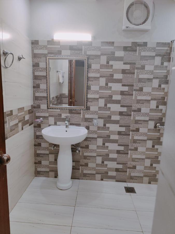 Hotel White Season Gulberg Lahore Luaran gambar