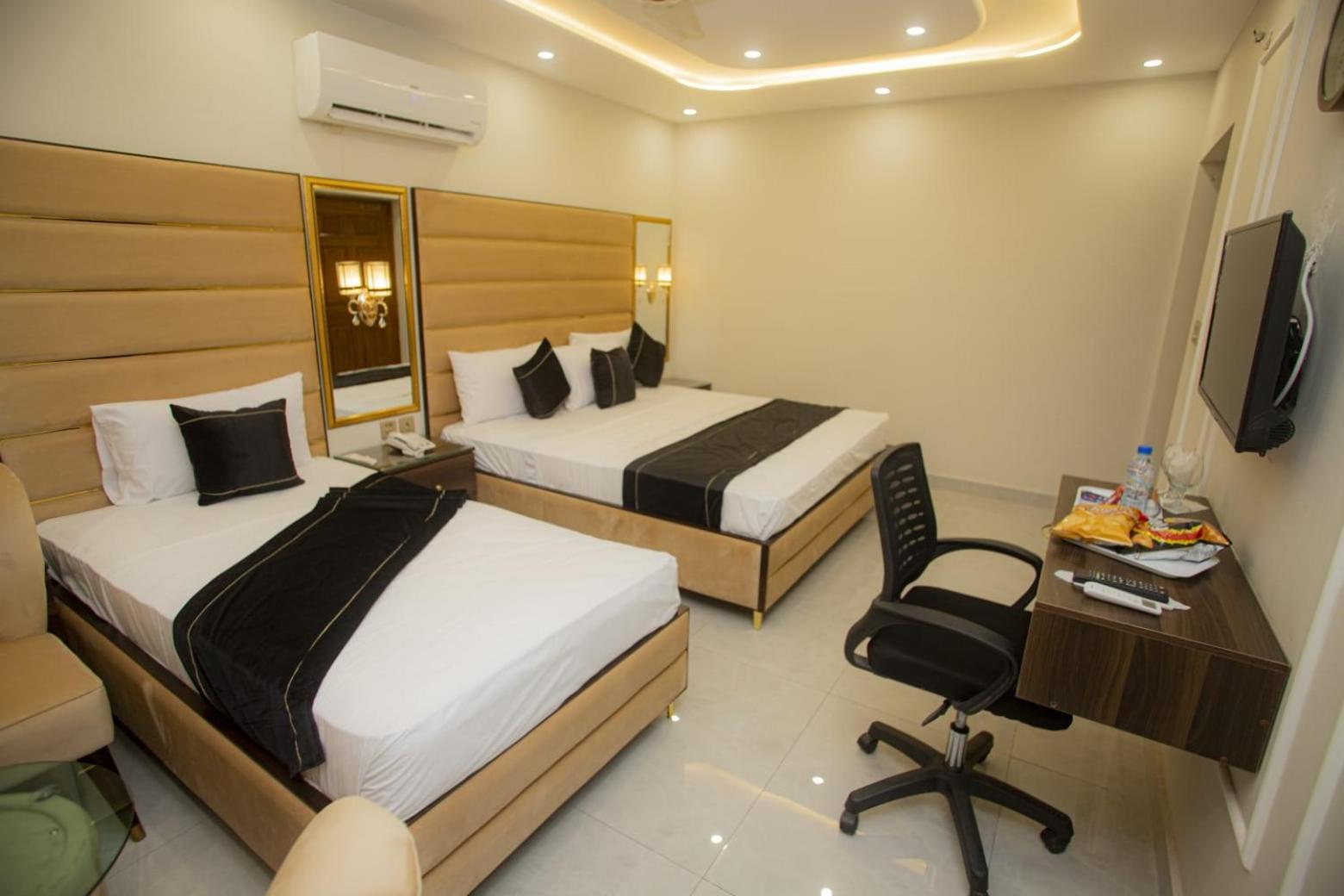 Hotel White Season Gulberg Lahore Luaran gambar