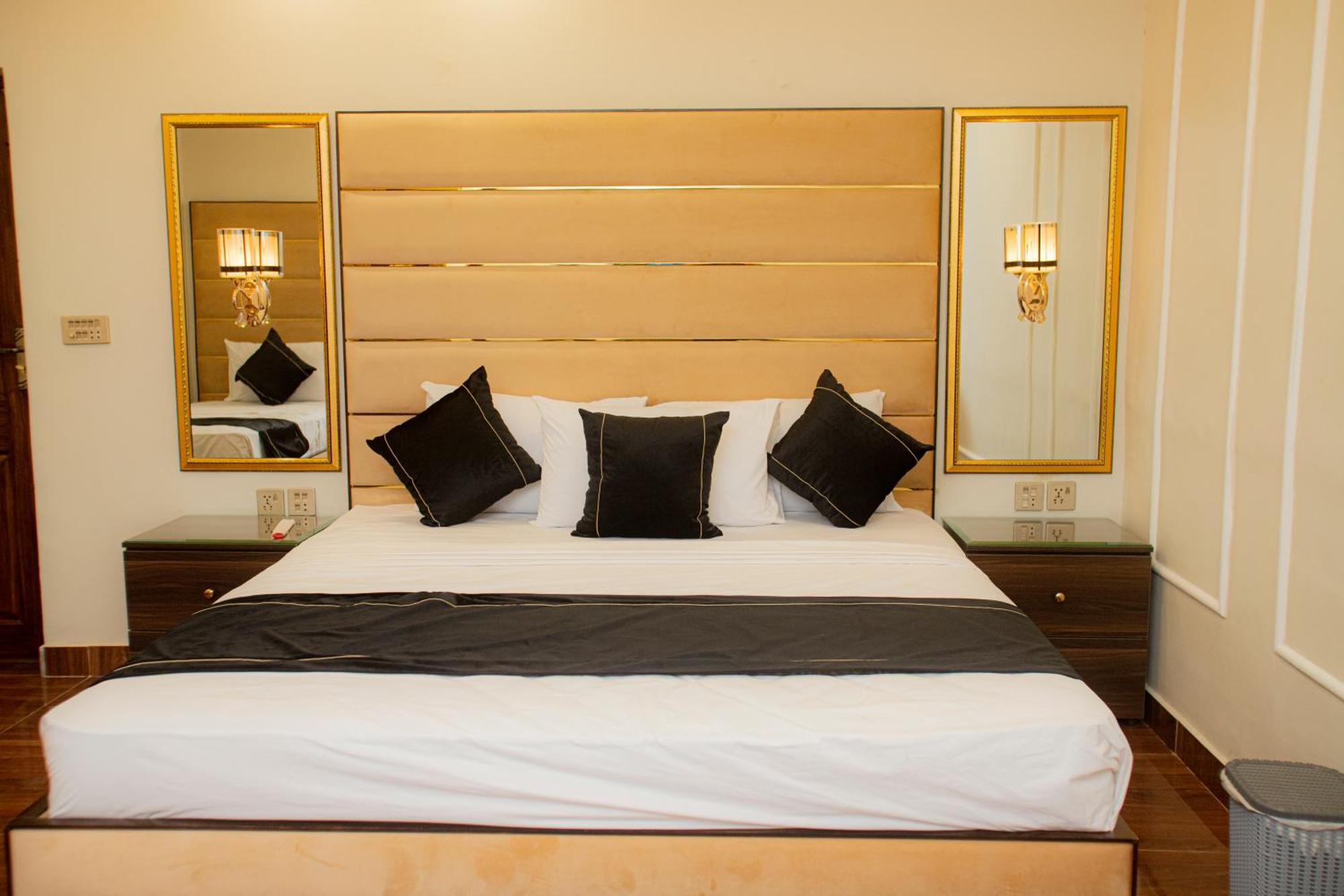 Hotel White Season Gulberg Lahore Luaran gambar