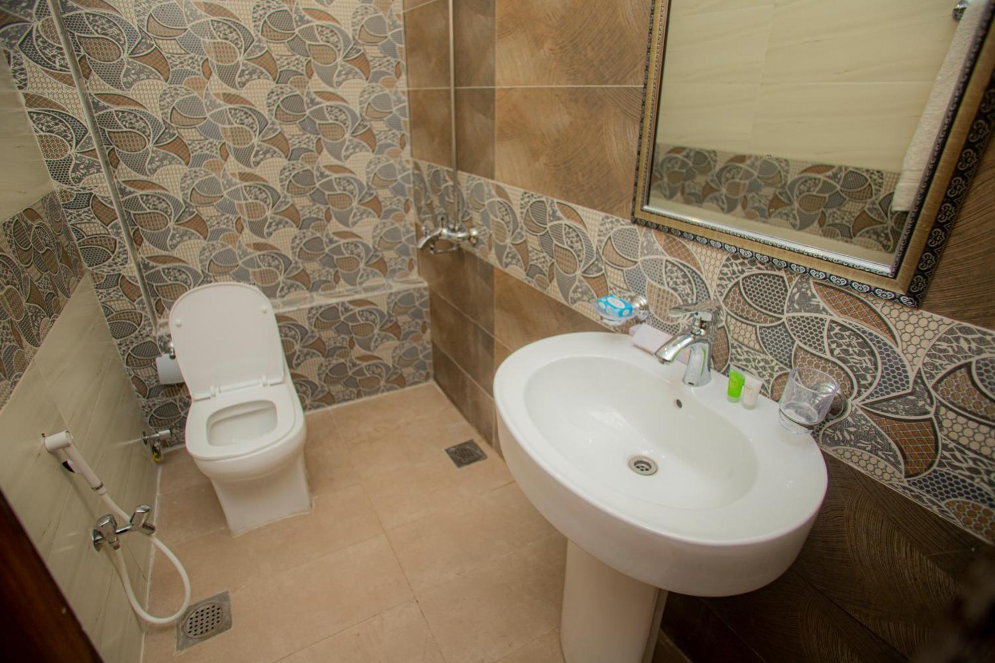 Hotel White Season Gulberg Lahore Luaran gambar