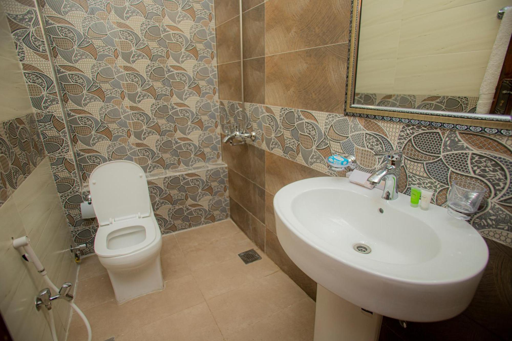 Hotel White Season Gulberg Lahore Luaran gambar