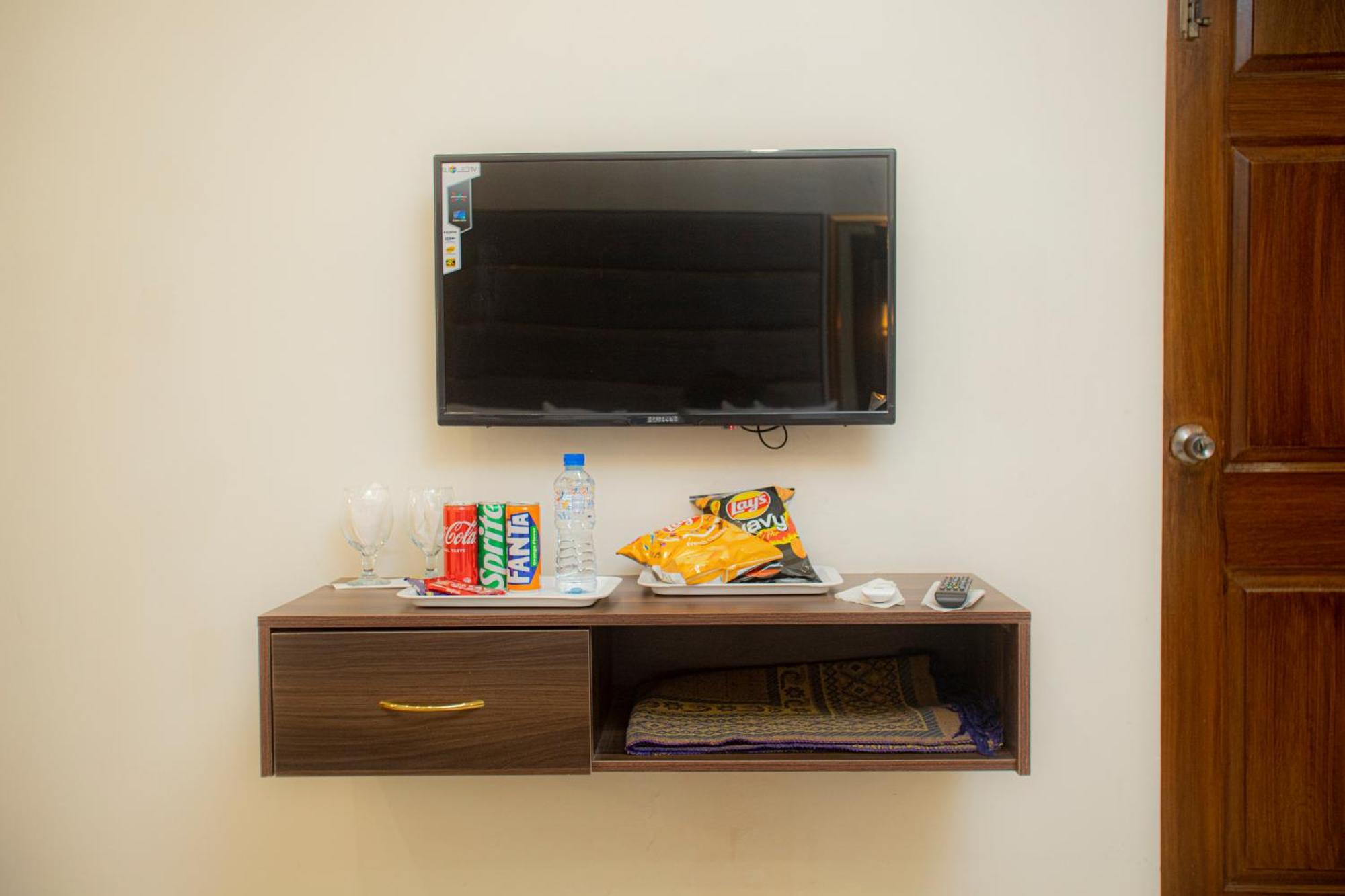 Hotel White Season Gulberg Lahore Luaran gambar